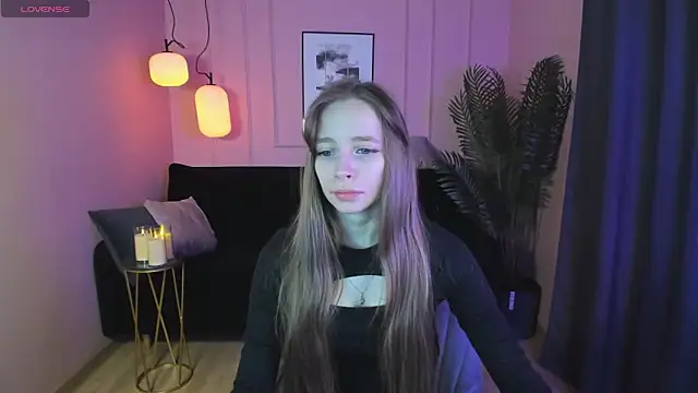 Snapshot of OliviaGentle chatting on 01-03-25, 04:44 OliviaGentle online show from 01-03-25, 04:44