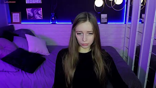 Snapshot of OliviaGentle chatting on 01-05-25, 10:19 OliviaGentle online show from 01-05-25, 10:19