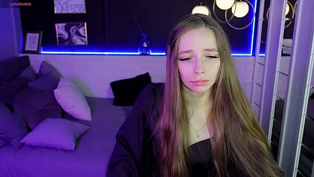 Snapshot of OliviaGentle chatting on 01-12-25, 04:10 OliviaGentle online show from 01-12-25, 04:10