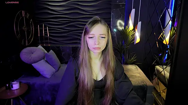 Snapshot of OliviaGentle chatting on 01-12-25, 10:43 OliviaGentle online show from 01-12-25, 10:43