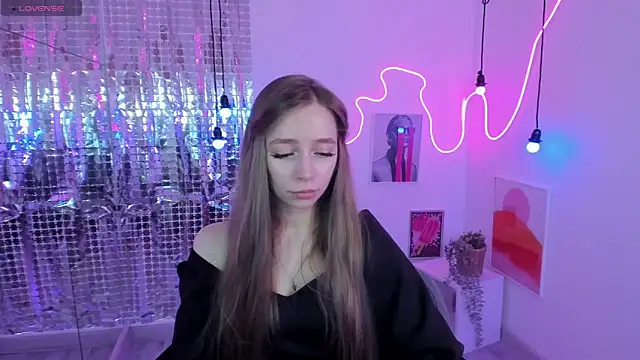 Snapshot of OliviaGentle chatting on 01-18-25, 01:19 OliviaGentle online show from 01-18-25, 01:19