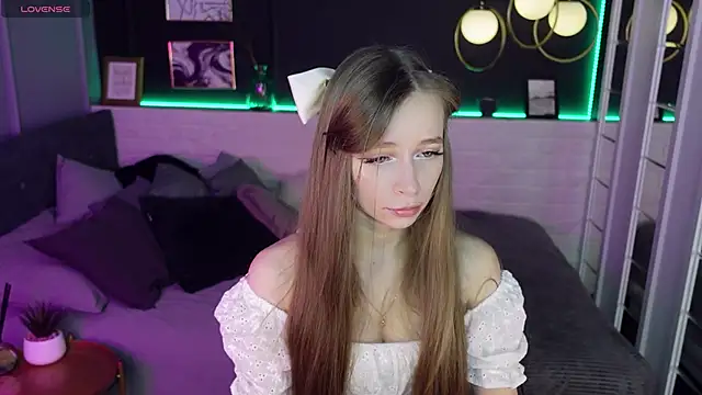 Snapshot of OliviaGentle chatting on 01-20-25, 03:50 OliviaGentle online show from 01-20-25, 03:50