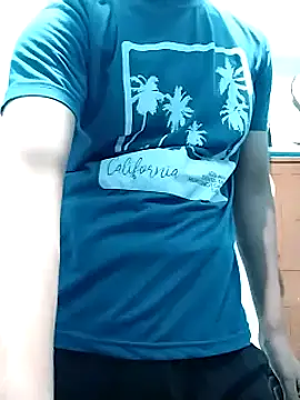 Snapshot of black_cobra70 chatting on 12-15-24, 02:48 black cobra70 online show from 12-15-24, 02:48