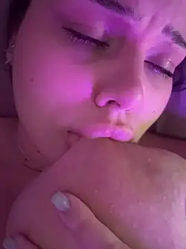 31MoonLight13 online show from 09-13-25, 05:57