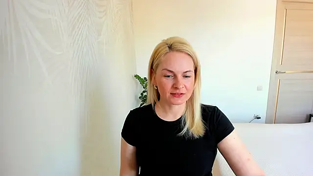 Alicee Gracee online show from 03-23-26, 07:56