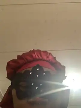 Snapshot of bonbonaumiel chatting on 01-03-25, 06:22 bonbonaumiel online show from 01-03-25, 06:22