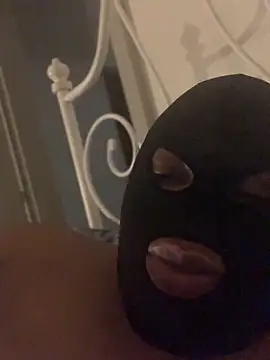 Snapshot of bonbonaumiel chatting on 01-15-25, 06:40 bonbonaumiel online show from 01-15-25, 06:40