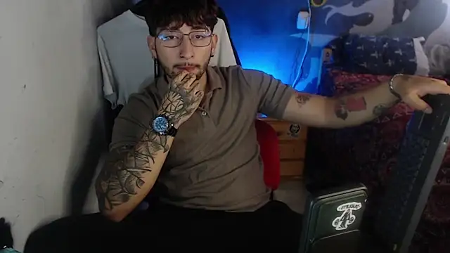 Dereck Dickson online show from 11-05-25, 03:45