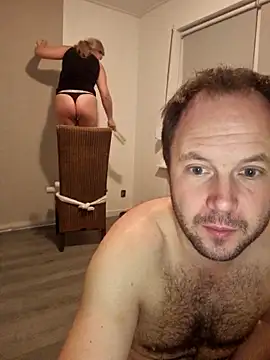 Snapshot of CoupleKitty chatting on 12-03-25, 08:29 CoupleKitty online show from 12-03-25, 08:29