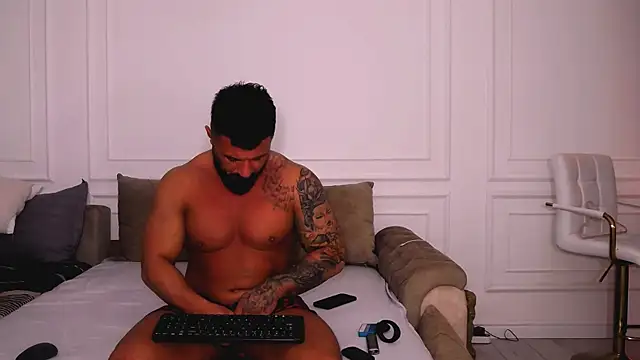 UrsuKing online show from 01-25-25, 09:35