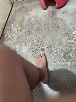 Snapshot of Rahulroy96 chatting on 01-25-25, 05:18 Rahulroy96 online show from 01-25-25, 05:18