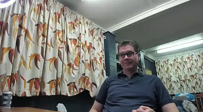 Snapshot of tilobinder chatting on 01-10-25, 02:23 tilobinder online show from 01-10-25, 02:23