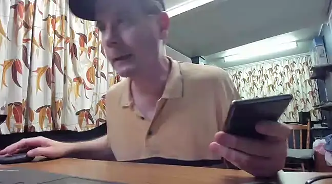 Snapshot of tilobinder chatting on 03-05-25, 02:45 tilobinder online show from 03-05-25, 02:45