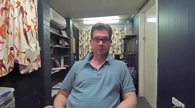 Snapshot of tilobinder chatting on 03-08-25, 01:25 tilobinder online show from 03-08-25, 01:25