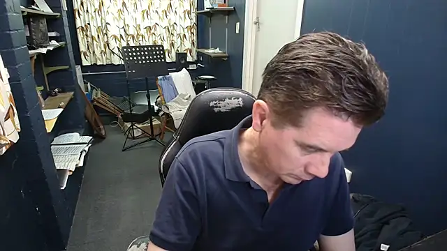 Snapshot of tilobinder chatting on 05-09-26, 03:17 tilobinder online show from 05-09-26, 03:17