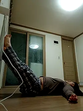 hello098712 online show from 02-24-25, 03:42