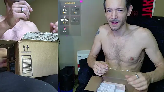 Snapshot of MasterForgedRayy chatting on 12-20-24, 01:22 MasterForgedRayy online show from 12-20-24, 01:22