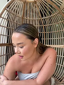 mayakitsune69 online show from 02-15-26, 10:25