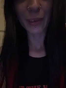 Snapshot of MissMidnightUK chatting on 05-15-26, 11:12 MissMidnightUK online show from 05-15-26, 11:12