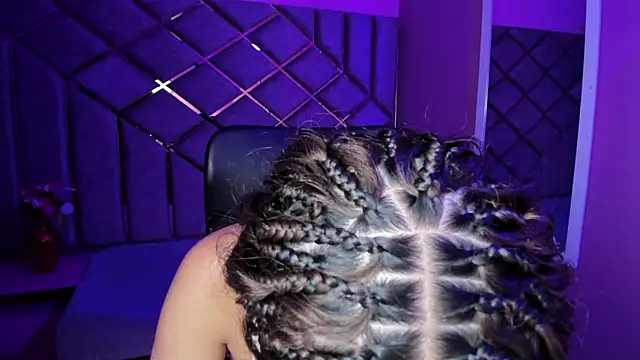 Poly Sasha  online show from 12-21-25, 03:46