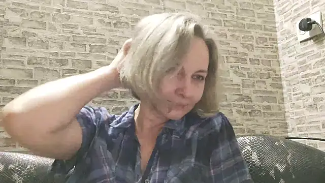 EdithManning online show from 01-09-25, 09:16