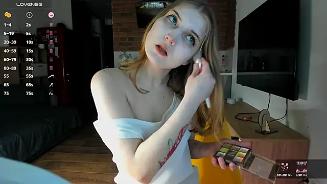 Snapshot of princessaalicc chatting on 02-05-25, 07:31 princessaalicc online show from 02-05-25, 07:31