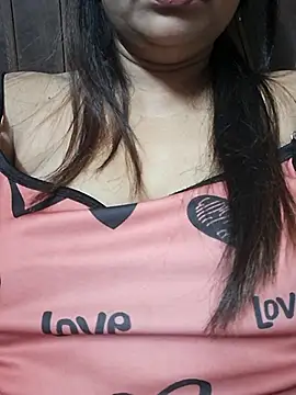 Snapshot of Hot-Anuska chatting on 12-02-25, 11:59 Hot-Anuska online show from 12-02-25, 11:59