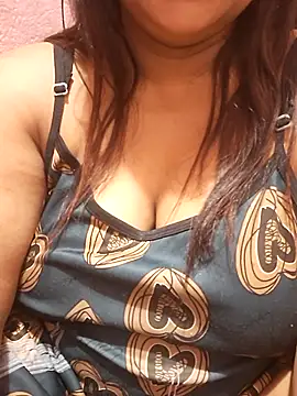 Snapshot of Hot-Anuska chatting on 03-01-26, 06:21 Hot-Anuska online show from 03-01-26, 06:21