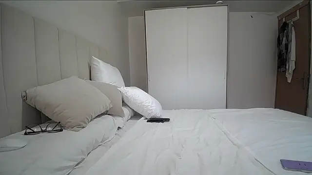 arielfreedomsex online show from 10-08-25, 02:14