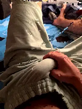 Snapshot of Stivxn84 chatting on 11-03-25, 06:09 Stivxn84 online show from 11-03-25, 06:09