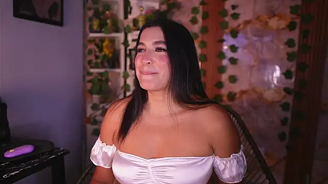 zoey-fox online show from 07-02-26, 12:21
