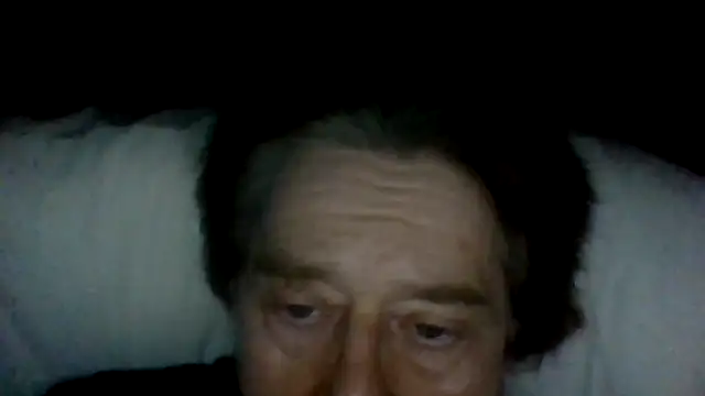 Snapshot of frankie7inch chatting on 05-21-26, 04:41 frankie7inch online show from 05-21-26, 04:41