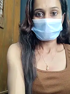 Snapshot of Oleevia chatting on 10-22-25, 08:47 Oleevia online show from 10-22-25, 08:47