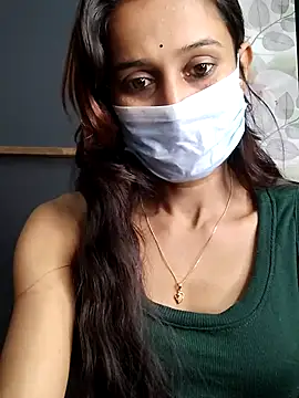 Snapshot of Oleevia chatting on 11-06-25, 08:59 Oleevia online show from 11-06-25, 08:59