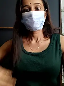 Snapshot of Oleevia chatting on 11-11-25, 09:53 Oleevia online show from 11-11-25, 09:53