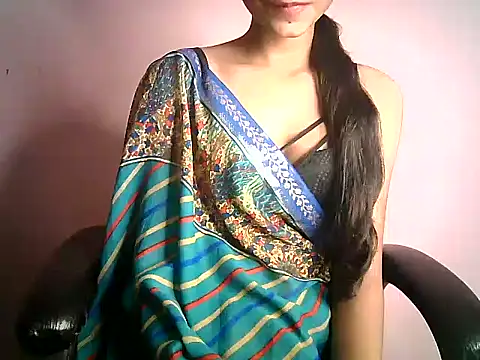 Snapshot of Chandani-Love chatting on 01-25-25, 10:08 Chandani-Love online show from 01-25-25, 10:08