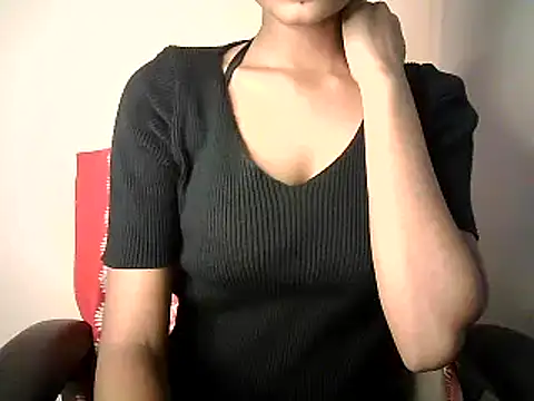 Snapshot of Chandani-Love chatting on 02-08-25, 03:08 Chandani-Love online show from 02-08-25, 03:08