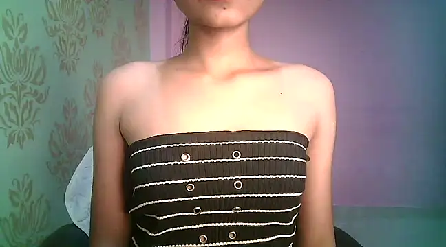 Snapshot of Chandani-Love chatting on 02-16-25, 11:16 Chandani-Love online show from 02-16-25, 11:16