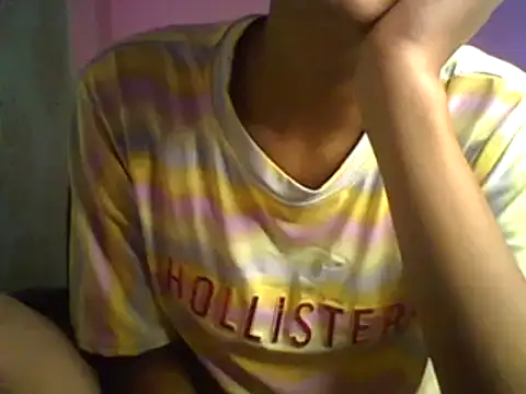 Snapshot of Chandani-Love chatting on 03-17-25, 05:34 Chandani-Love online show from 03-17-25, 05:34