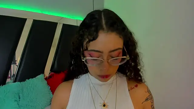 antonelllepiercee online show from 02-04-25, 11:38