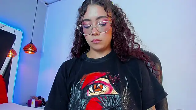 antonelllepiercee online show from 02-04-25, 02:43