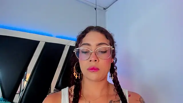 antonelllepiercee online show from 03-15-25, 11:40