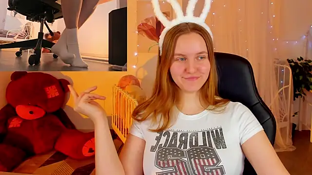 KellyPoter online show from 01-06-25, 02:36