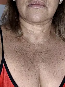 Kasandra Ho online show from 03-06-25, 07:47