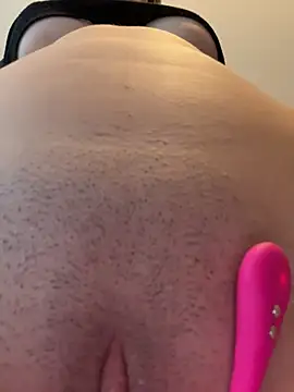 kikidoll online show from 03-18-25, 01:53