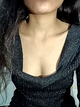 hotmayra12 online show from 02-03-25, 08:57