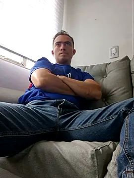Snapshot of dragon1006 chatting on 07-14-26, 08:47 dragon1006 online show from 07-14-26, 08:47