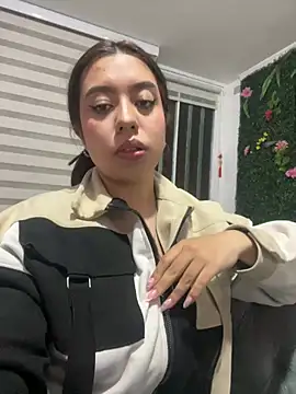 Lea velle online show from 02-22-25, 01:55