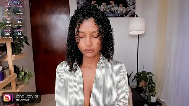 Snapshot of Johaphyton chatting on 10-03-25, 06:05 Johaphyton online show from 10-03-25, 06:05