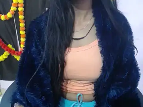 Snapshot of gulabo-Queen chatting on 12-09-24, 10:09 gulabo-Queen online show from 12-09-24, 10:09